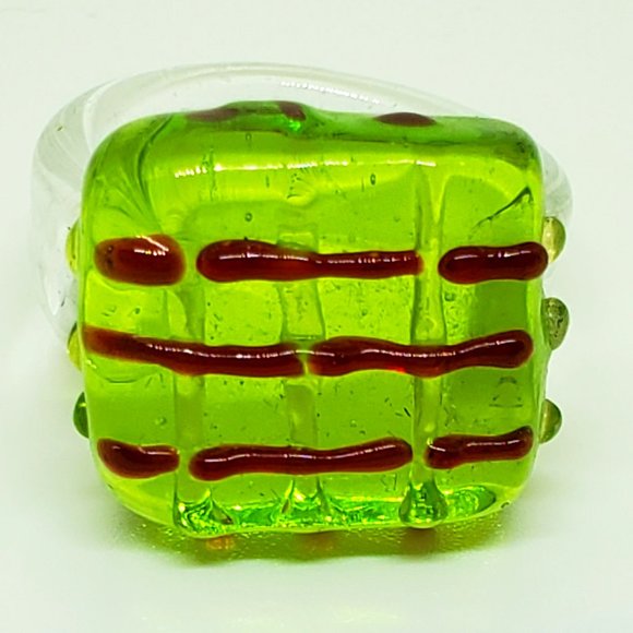 Vintage Mid Century Modern Apple Green and Red Square Front Glass Ring Size 7.5 - Picture 2 of 10